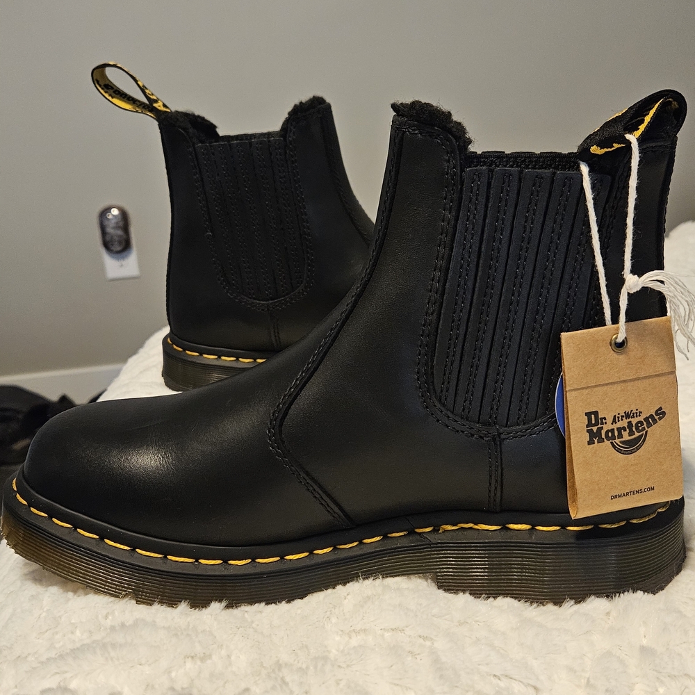 Dr. Martens 2976 Black Fur-Lined Chelsea WINTER Boots